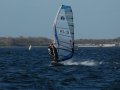 <p>Hans net voor het inzetten van een Gybe. Mooei foto van zijn hot Sails GPS.</p>